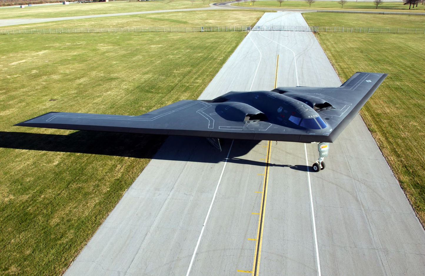 Bombardier furtif B-2 Spirit (2063 pièces)