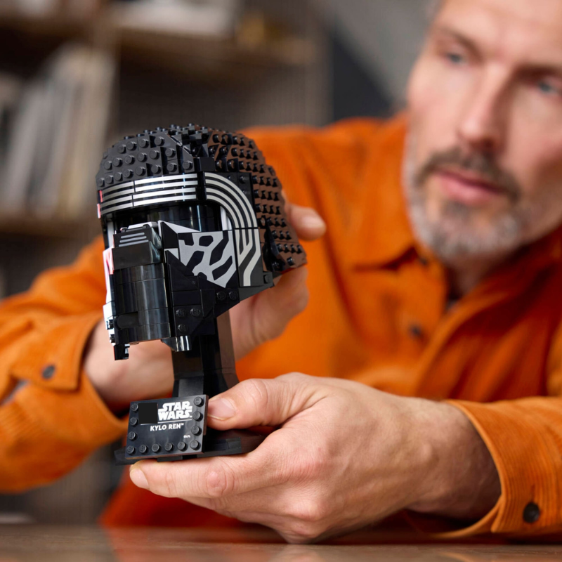 Casque Kylo Ren (529 pièces)