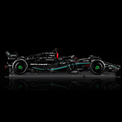 Mercedes-AMG F1 W14 (1642 pieces)