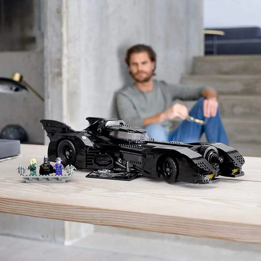 La Batmobile de 1989 (3308 pièces)